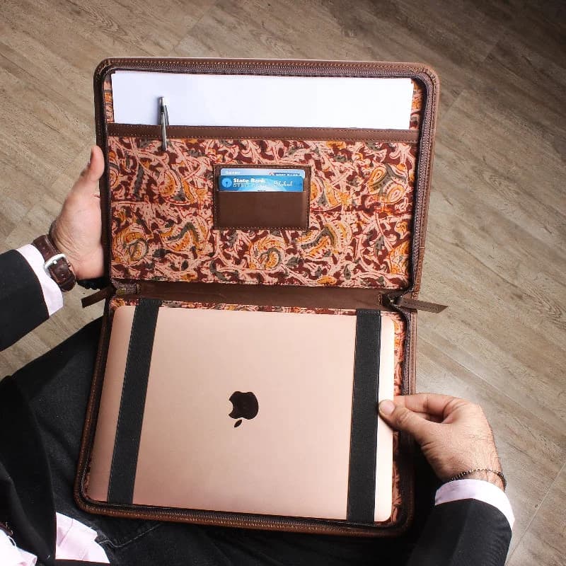 Aldona Laptop Sleeve thumbnail 4