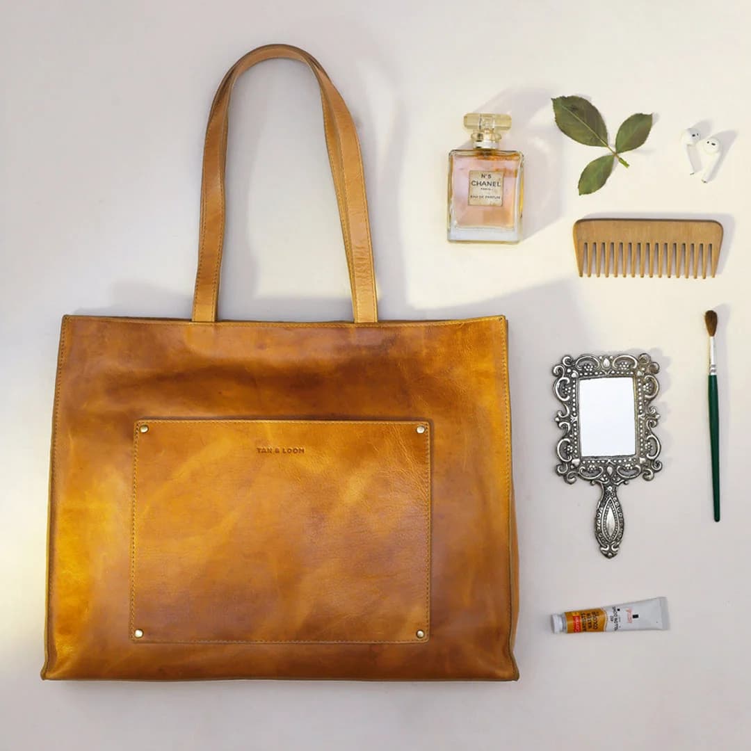 Artist's Tote (Tuscany Tan) thumbnail 12