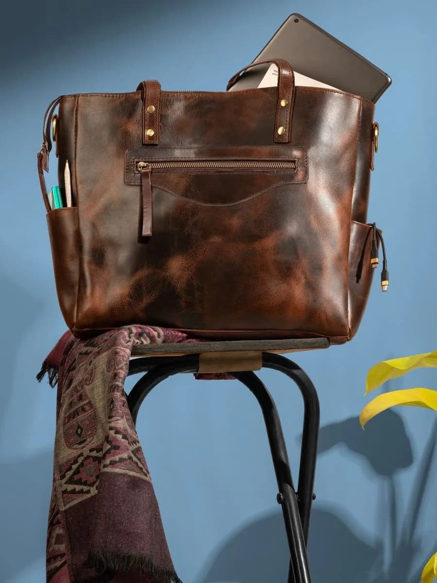 Luxury Kodiak Tote thumbnail 2