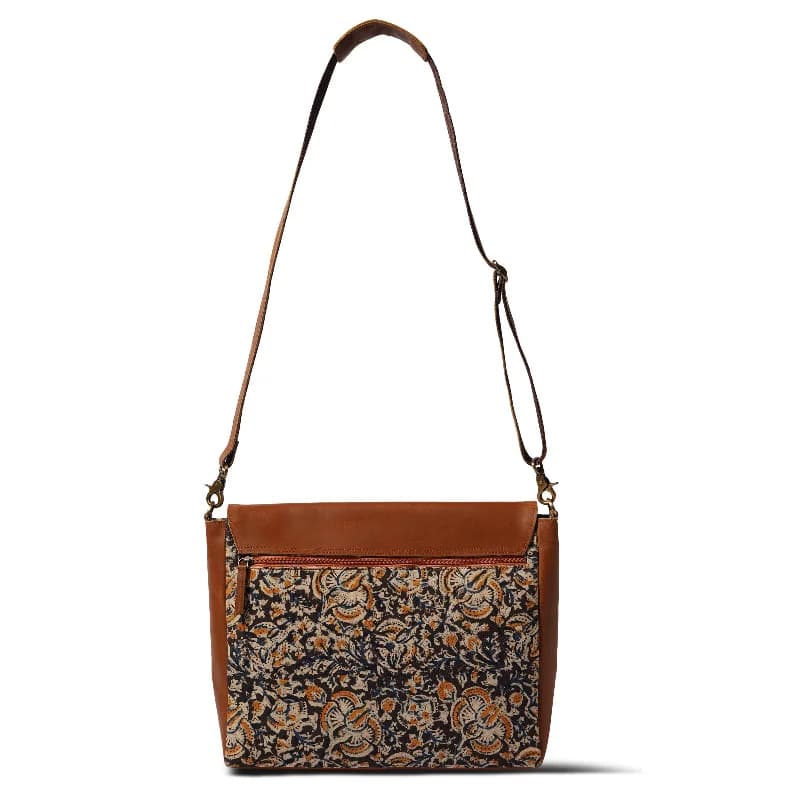Floral Flap Laptop Bag thumbnail 10