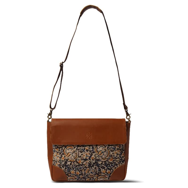Floral Flap Laptop Bag thumbnail 4