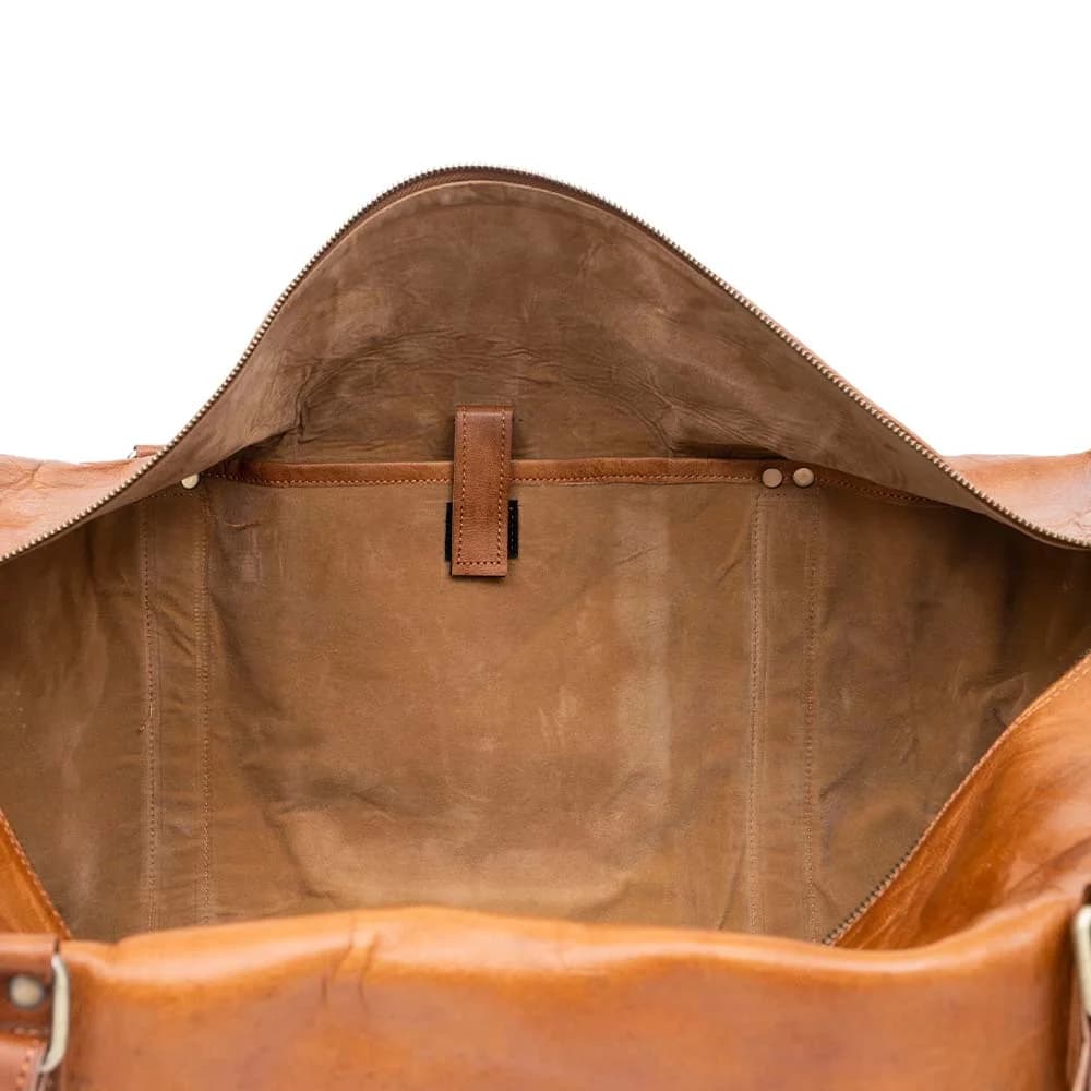 IndiFash 24 Inch leather bag Metal rivets for bottom reinforcement thumbnail 10