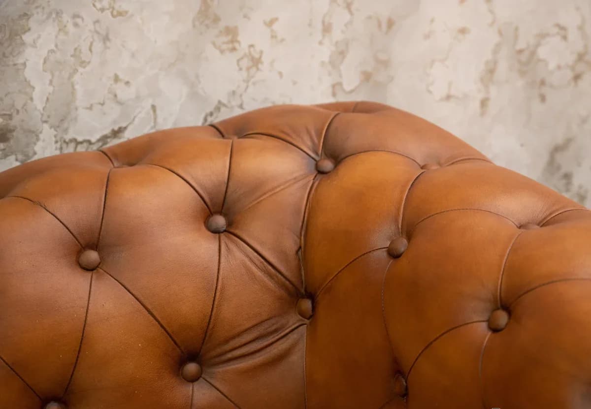IndiFash Traditional Chesterfield 1 Seater (D-40 Foam) thumbnail 3