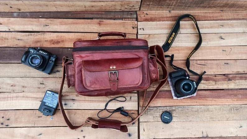 IndiFash Leather Camera Bag thumbnail 3