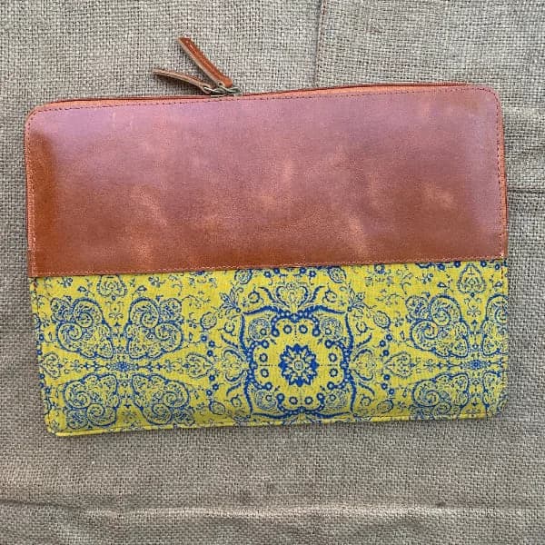 Island Bloom Leather Laptop thumbnail 11