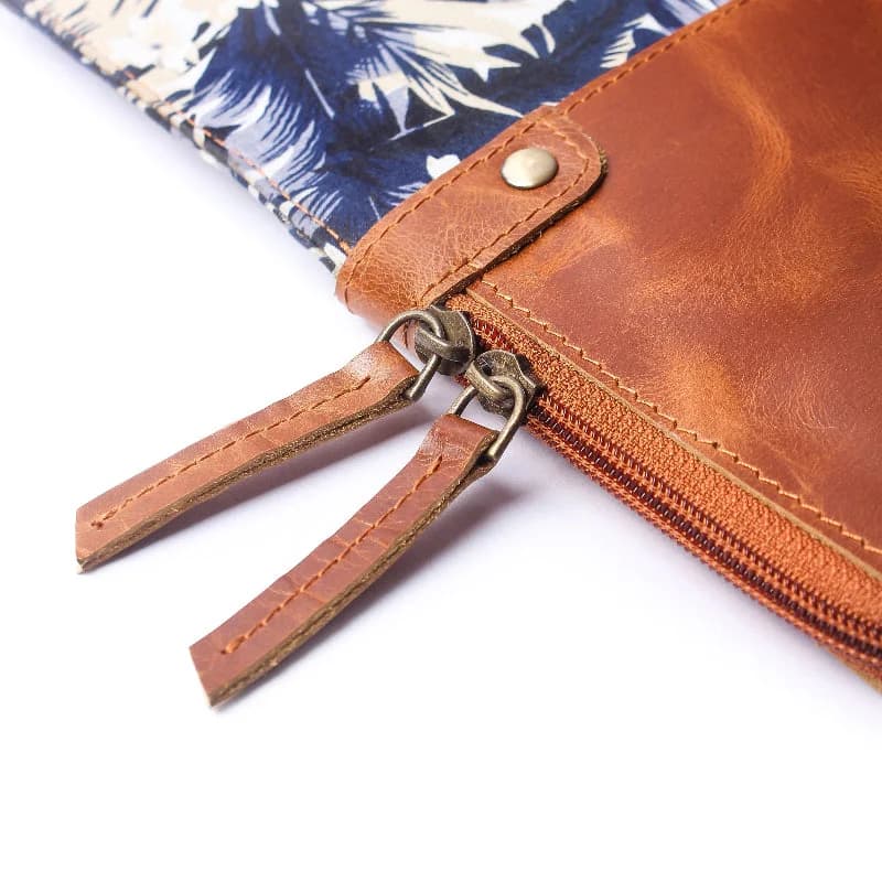 Island Bloom Leather Laptop thumbnail 6