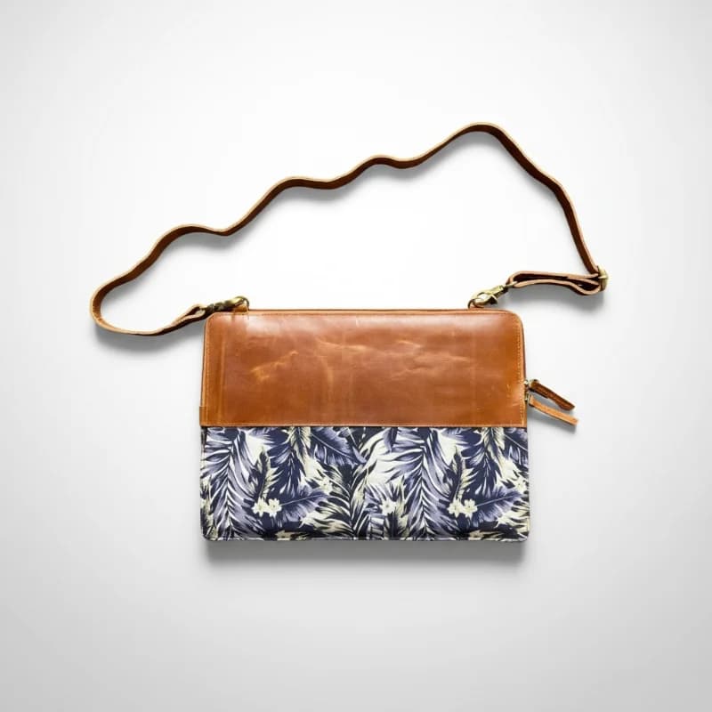 Leather Strap for Laptop Sleeve thumbnail 5