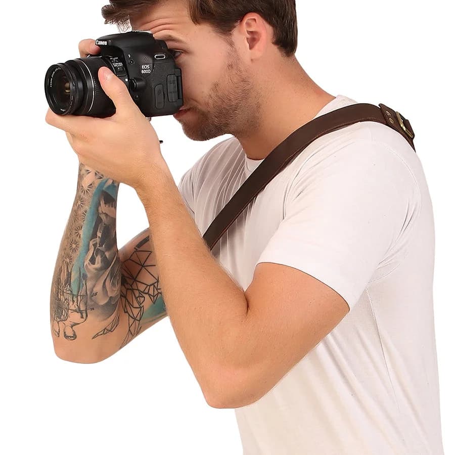 Monolens Leather Camera Strap Black thumbnail 2