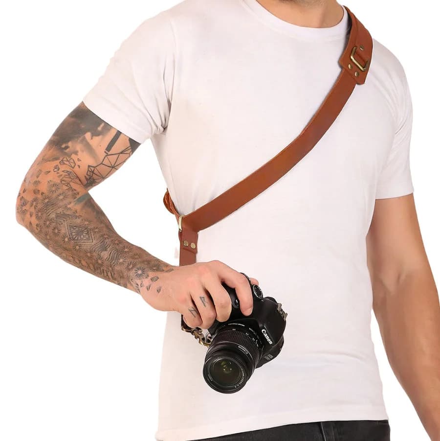 Monolens Leather Camera Strap Black thumbnail 8