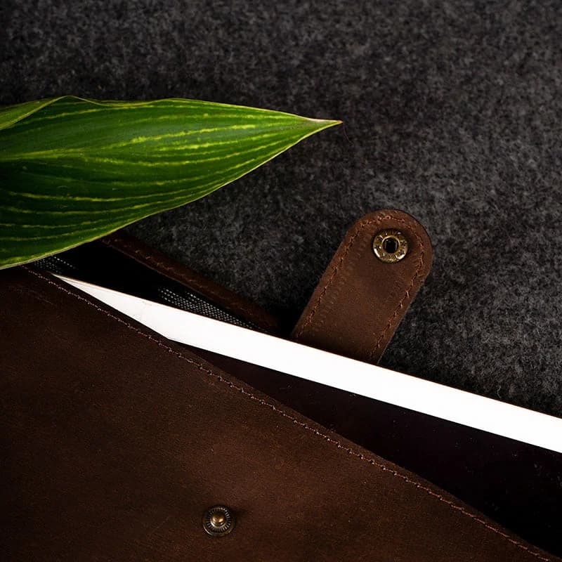 Opulent Resume Holder 002 thumbnail 5
