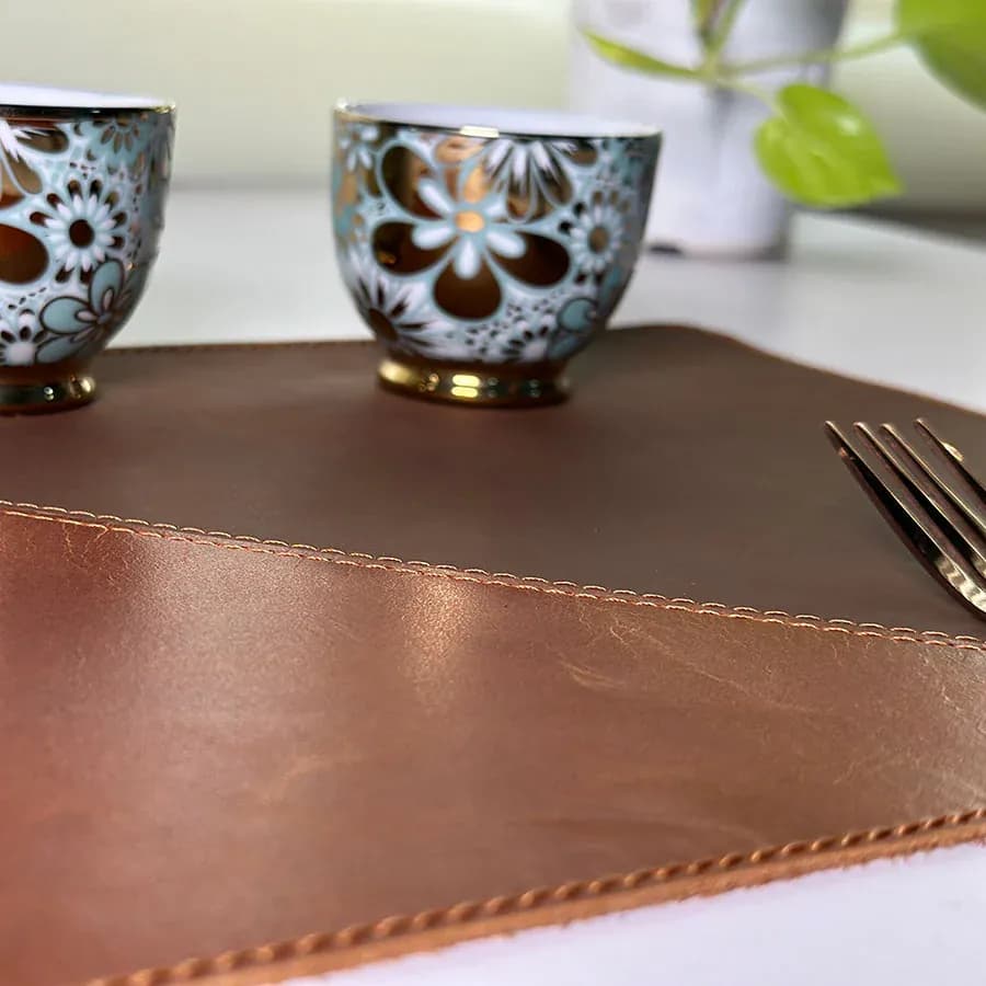 Premium Leather-Look Luxury Placemat thumbnail 2