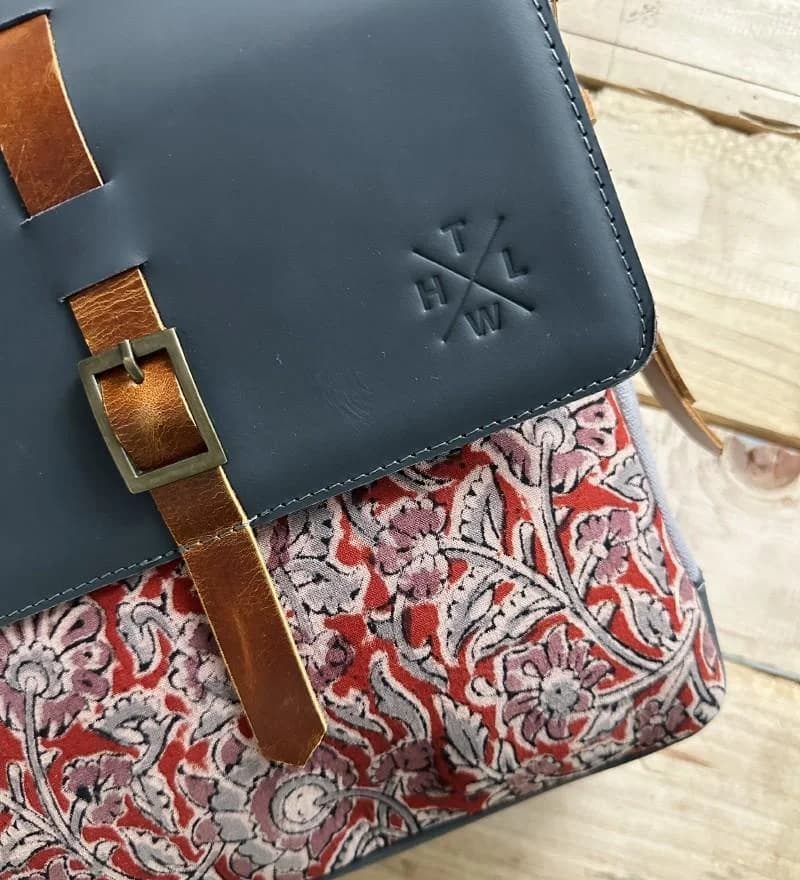 Rangreza Flap Sling Bag thumbnail 9