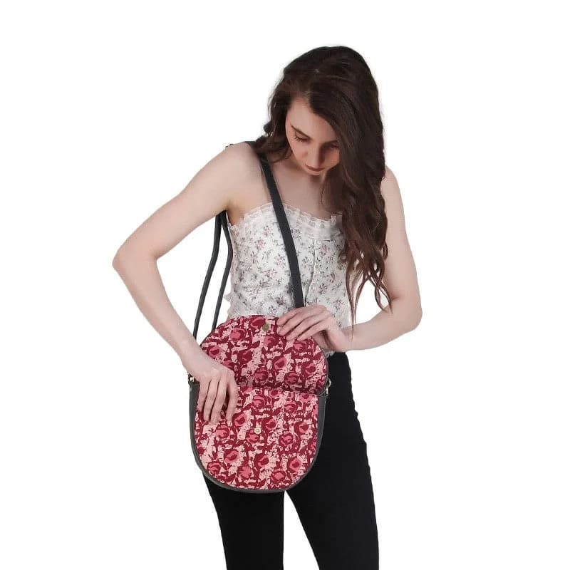 Gulnaar Sling Bag thumbnail 12