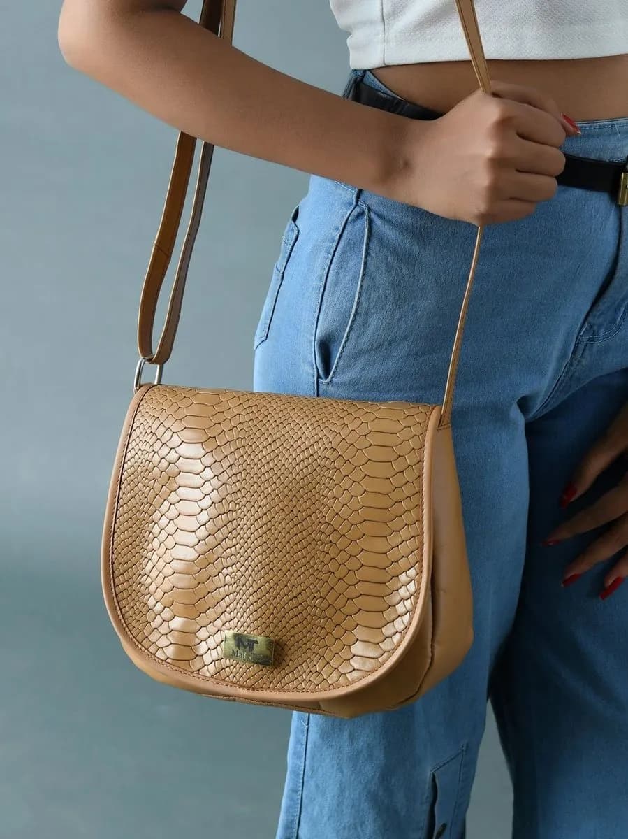 The Croco Satchel - Beige thumbnail 2