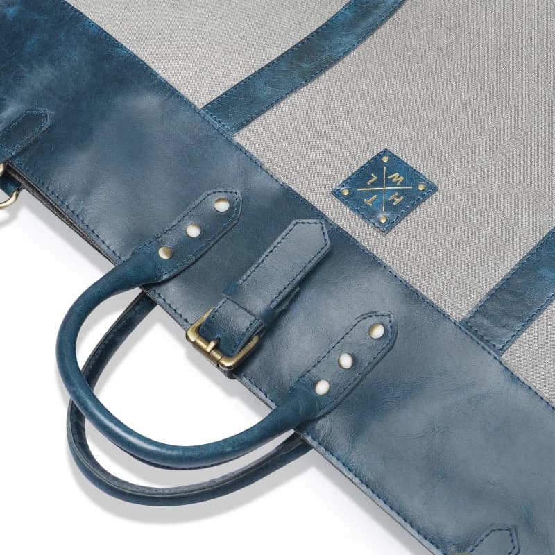The Executive 2-in-1 Travel Duffle Bag thumbnail 12