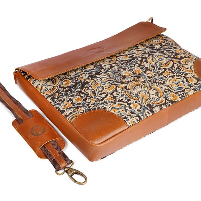 Traditional Laptop Bag thumbnail 4