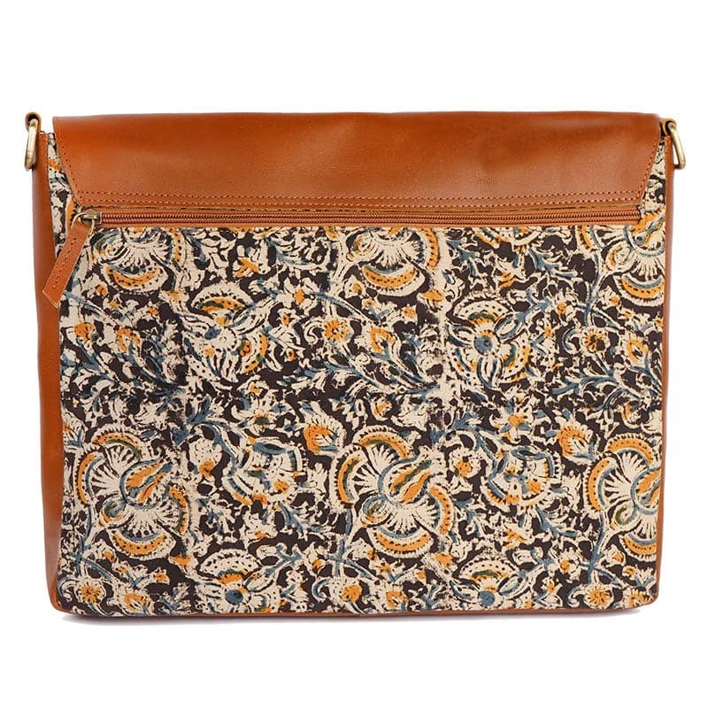 Traditional Laptop Bag thumbnail 6