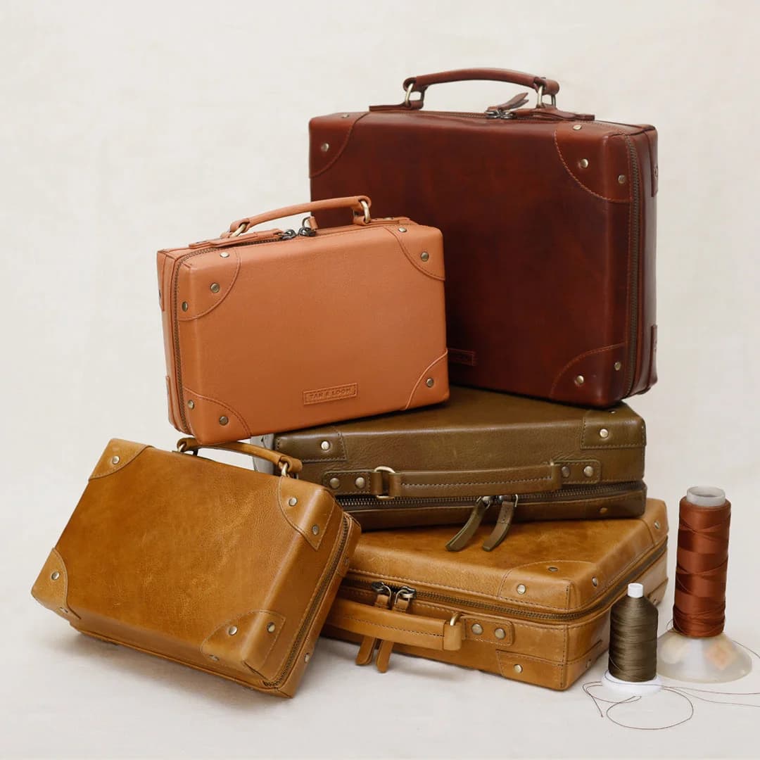 Traveller's Trunk Sling (Tuscany Tan) thumbnail 2