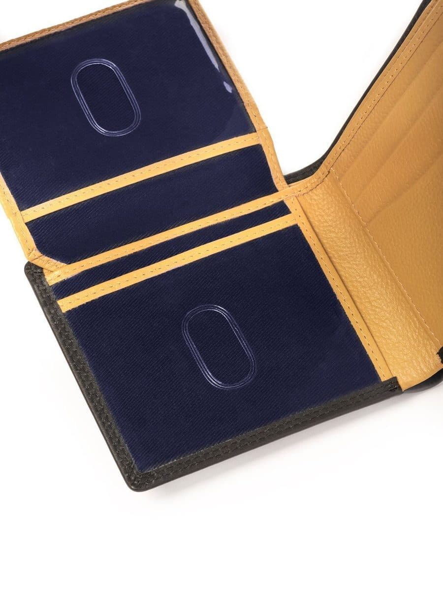 Urbane Hunt Premium Leather Wallet thumbnail 7
