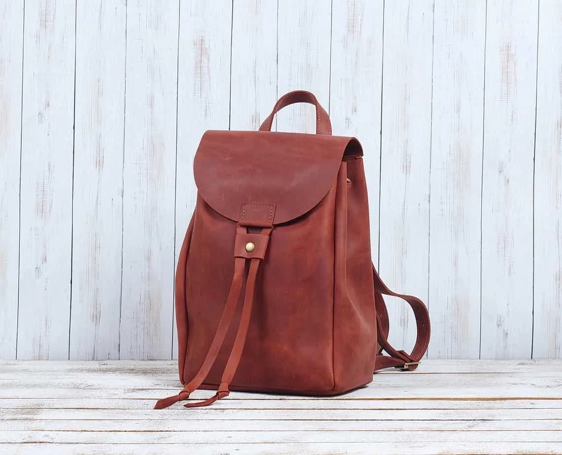 IndiFash - Buy Genuine Leather Handmade Premium Leather Custom Girls Fashion Women Bag Outdoor Used Backpack Brown Leather College Backpack - View 1