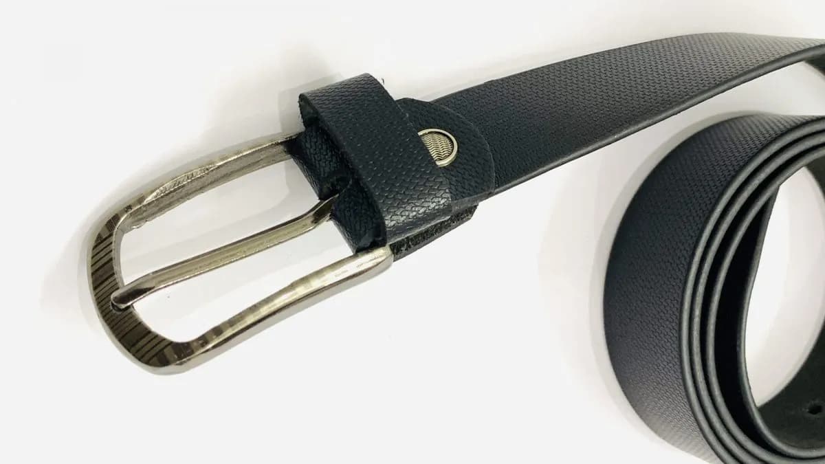 IndiFash Buffalo Leather Everyday Belt | Buffalo Leather | Black Colour