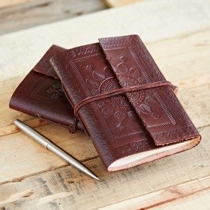IndiFash - Rangoli Embossed Design 7″5″ Handcrafted Leather Journal/Diary 200 page | 100% Genuine Leather