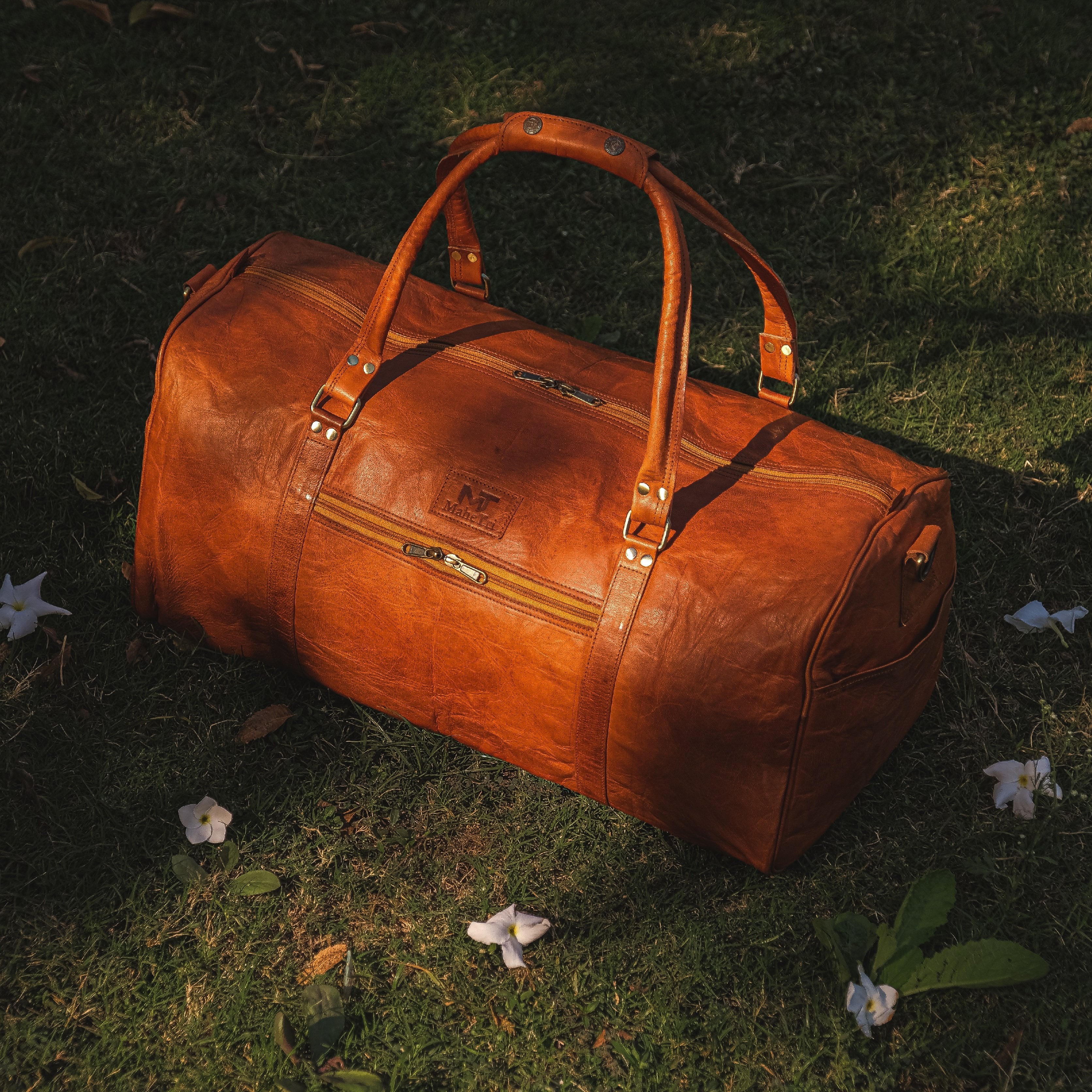 The Belgium Weekender Duffel thumbnail 3