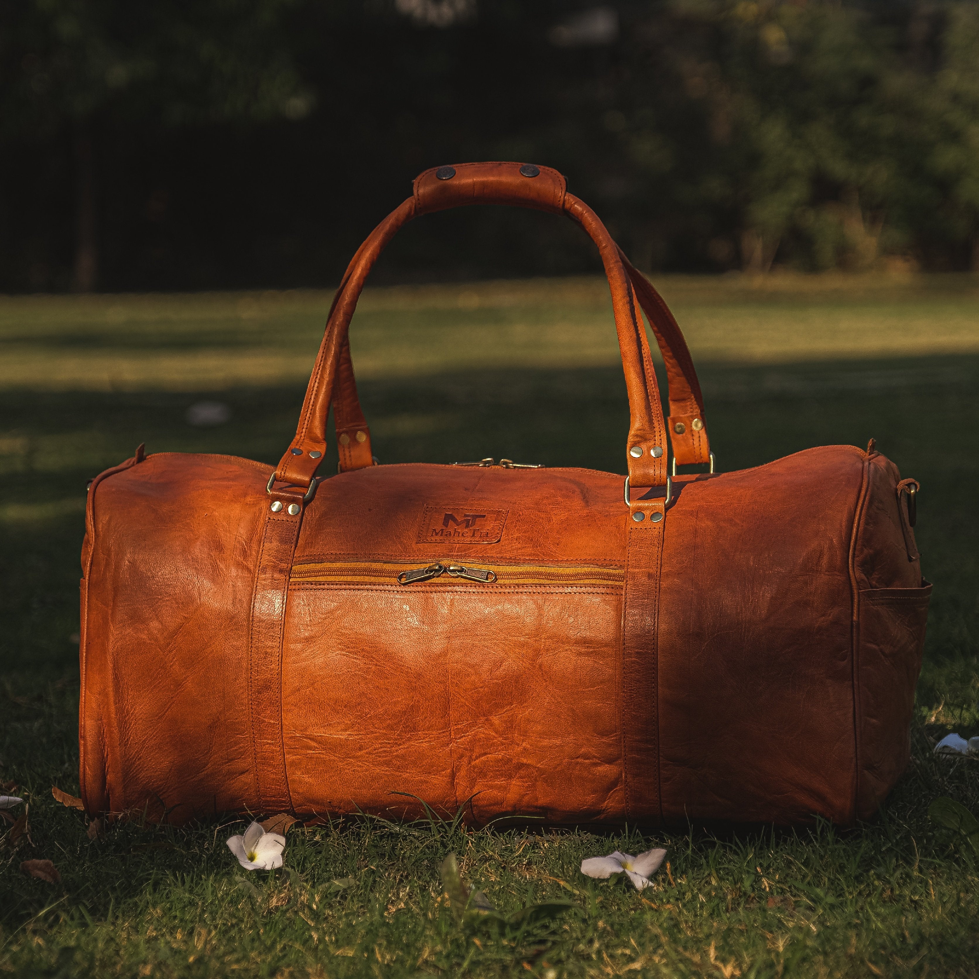 The Belgium Weekender Duffel thumbnail 5