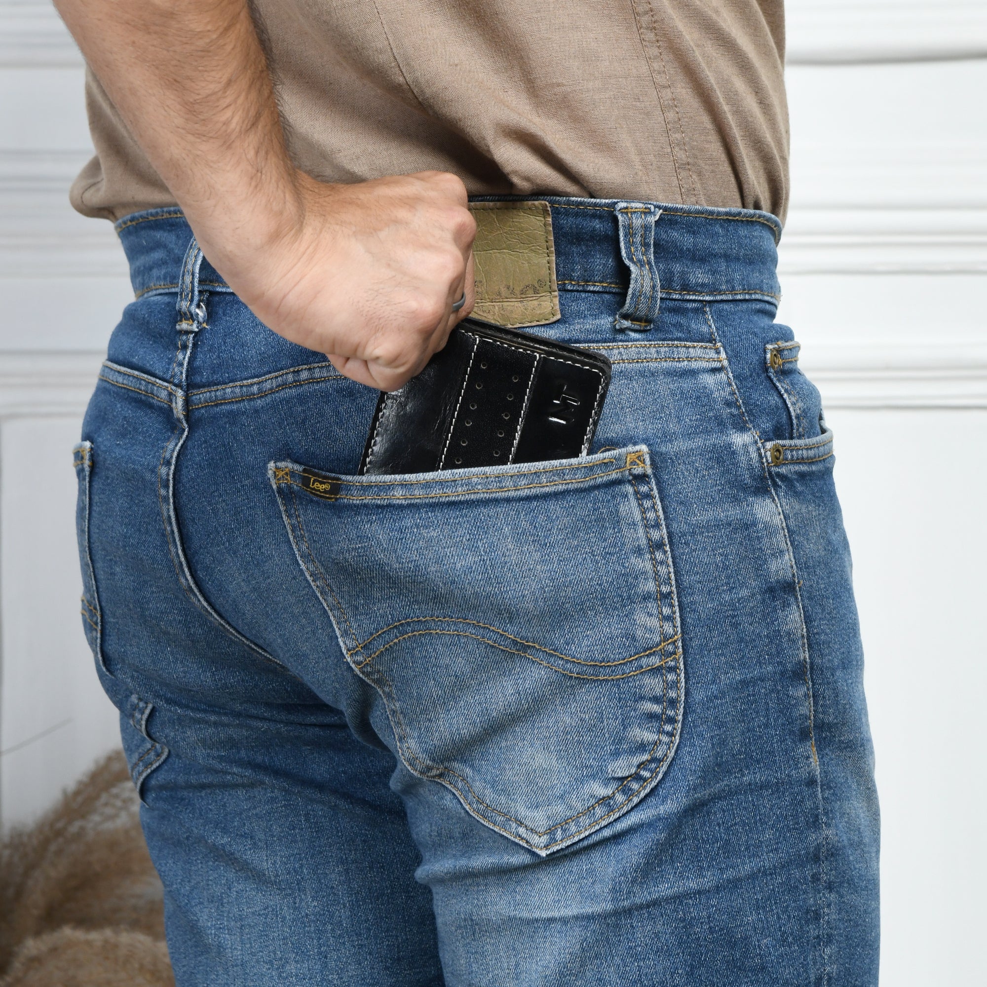 Lynch Bi-Fold Wallet thumbnail 3