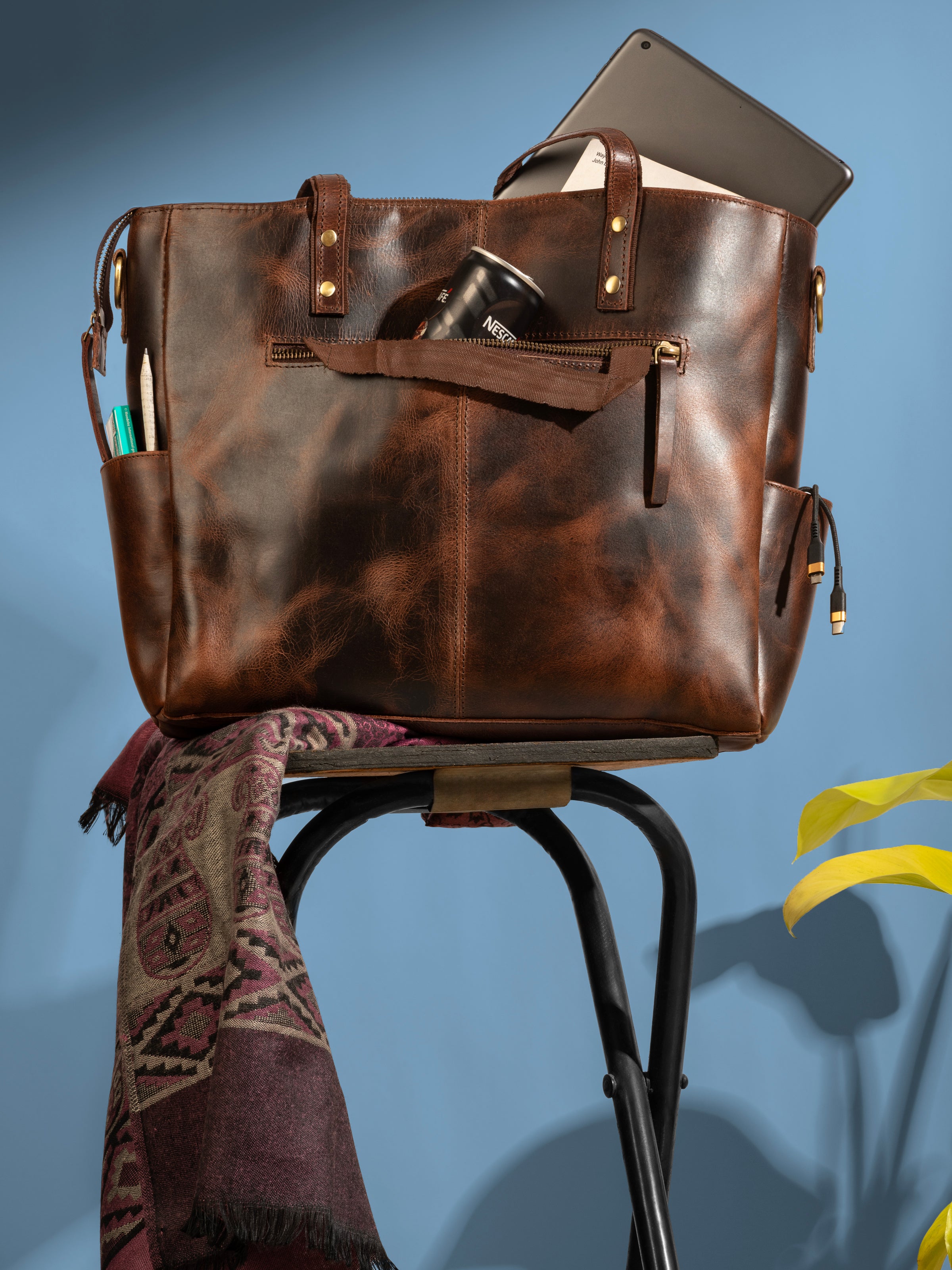 Luxury Kodiak Tote thumbnail 19