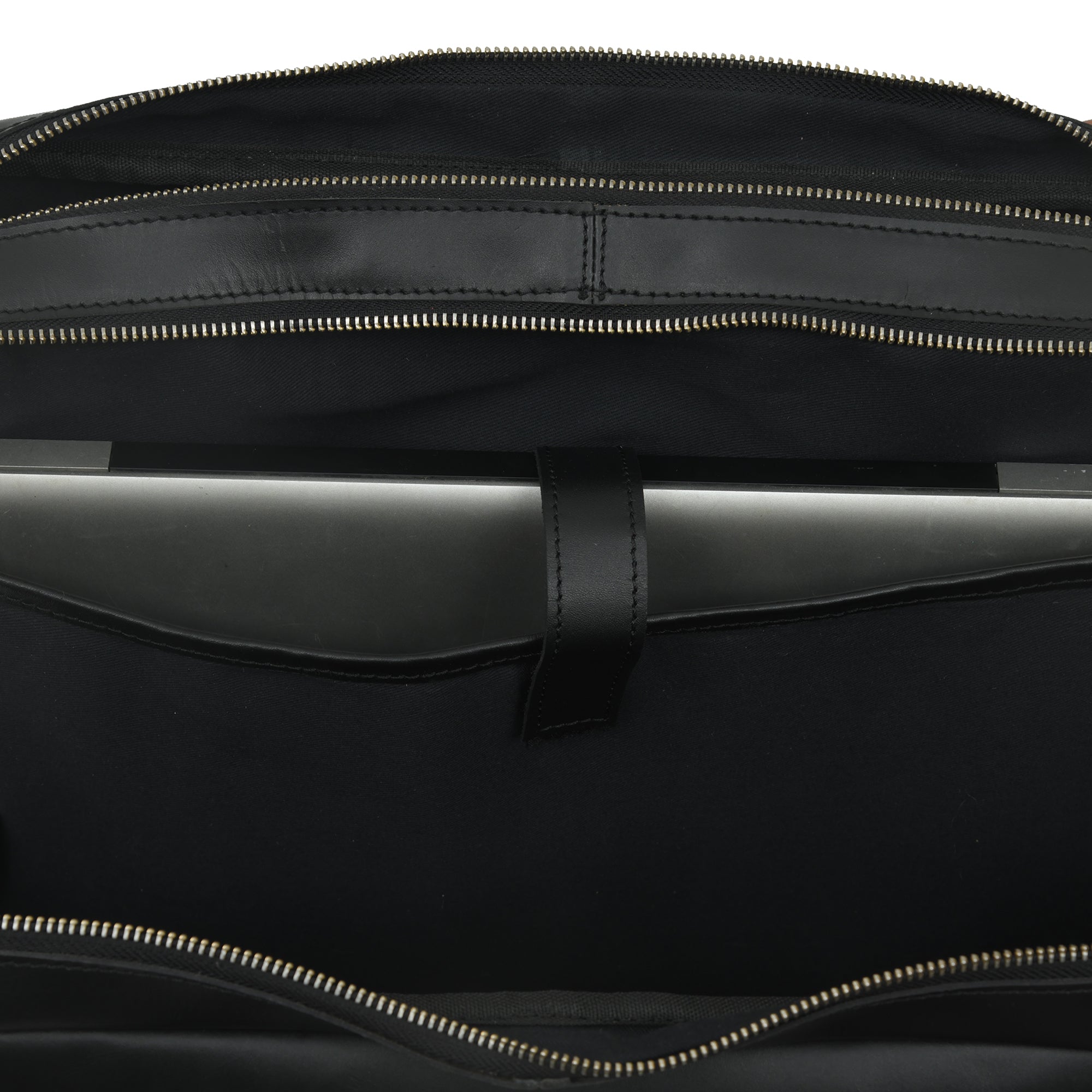 Dixon Buffalo Briefcase - Black thumbnail 12