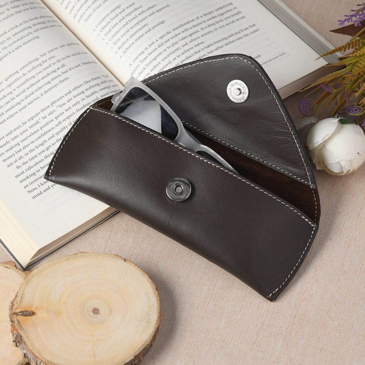 Classic Brown Leather Sunglass Case thumbnail 2