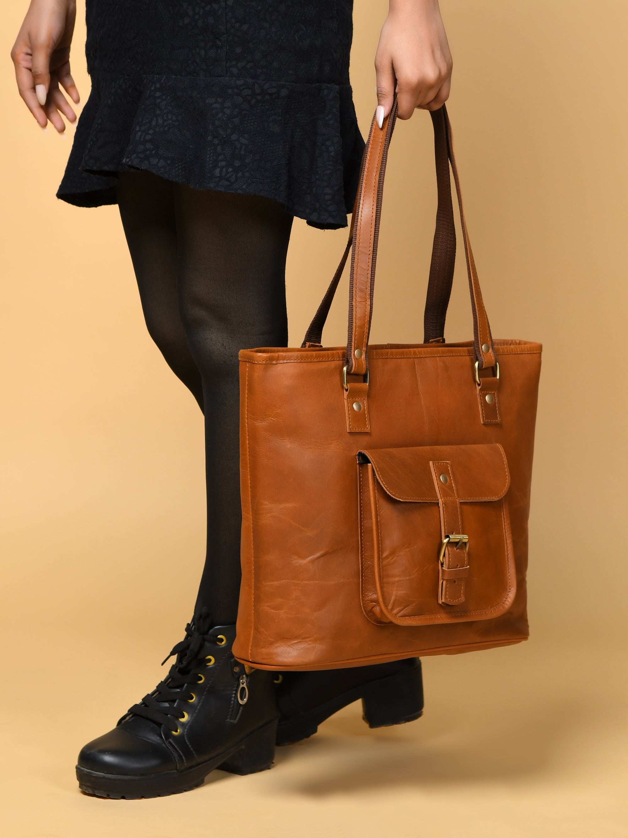 Classic Chic Genuine Leather Tote thumbnail 9