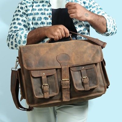 IndiFash 16 Inch Buffalo Leather Messenger Laptop Bag thumbnail 2