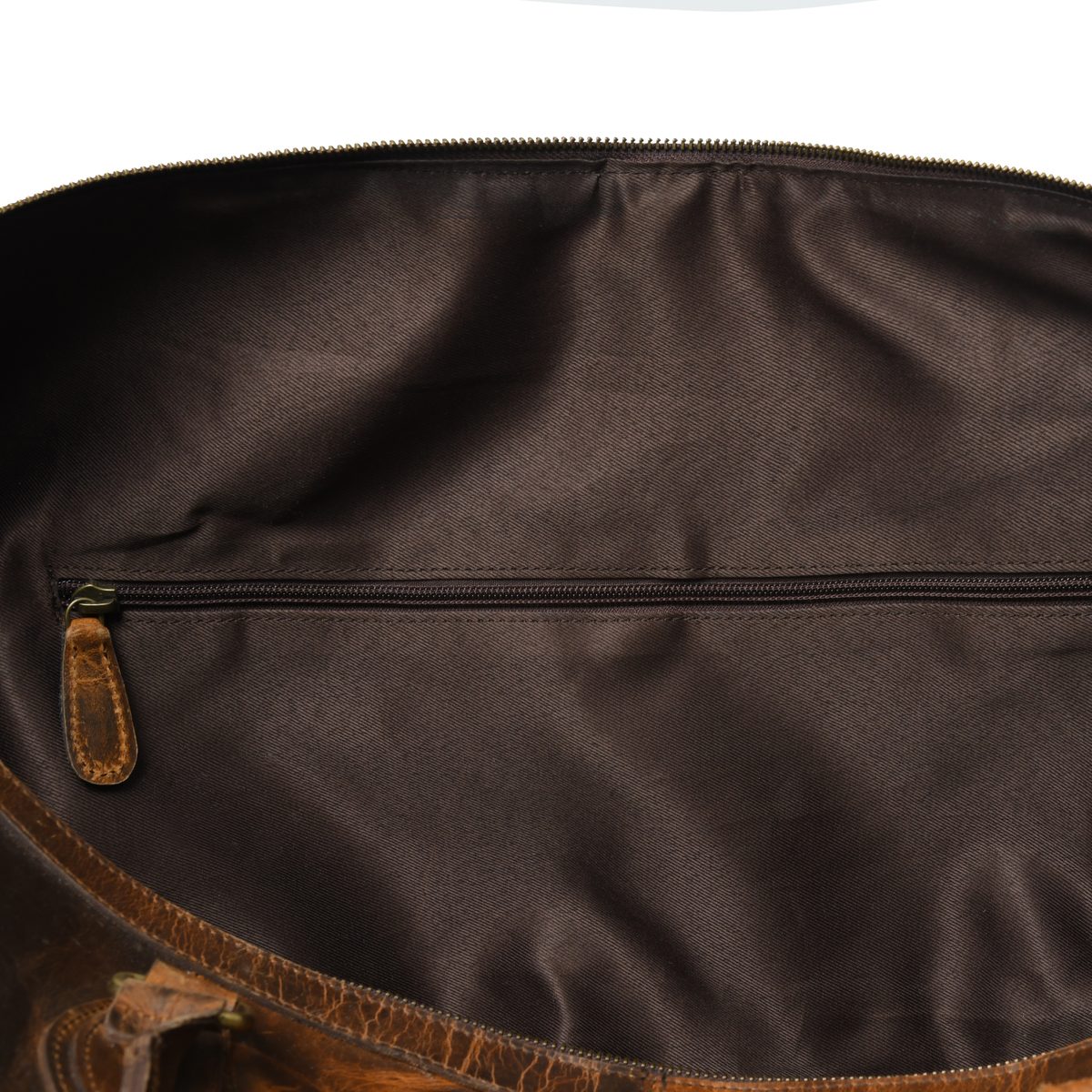 IndiFash 22 Inch Buffalo Oil Pull Up bag thumbnail 6