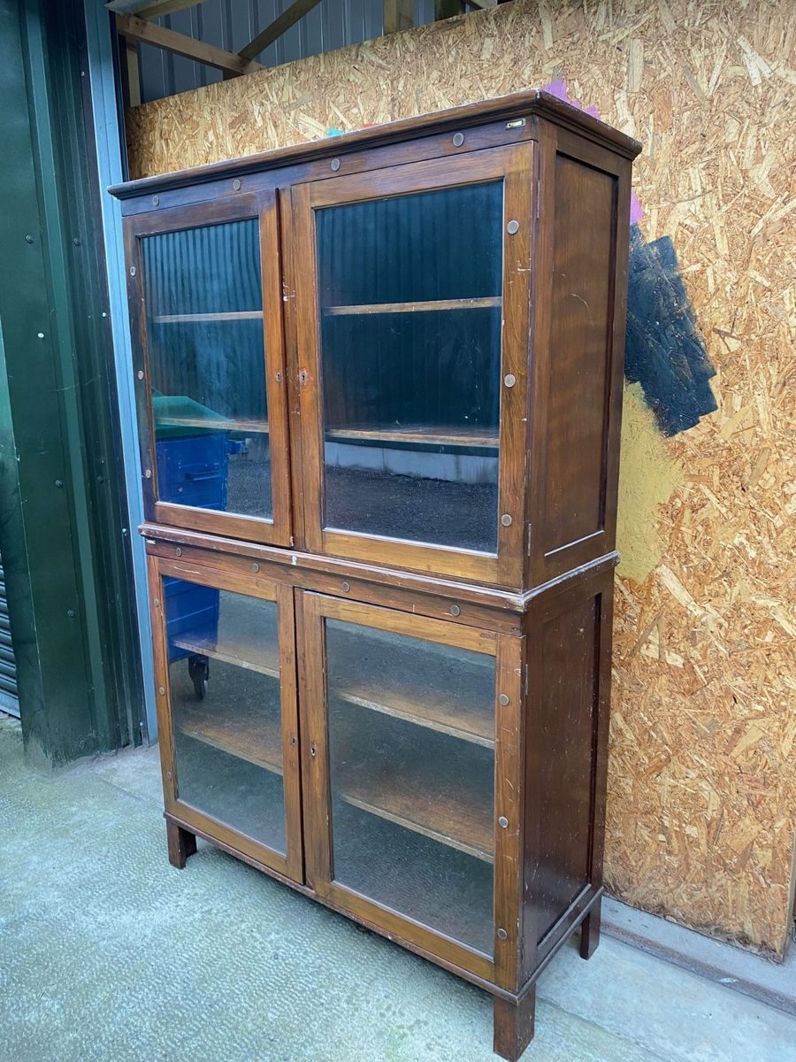 IndiFash Antique Wooden Double Glass Cabinet thumbnail 2