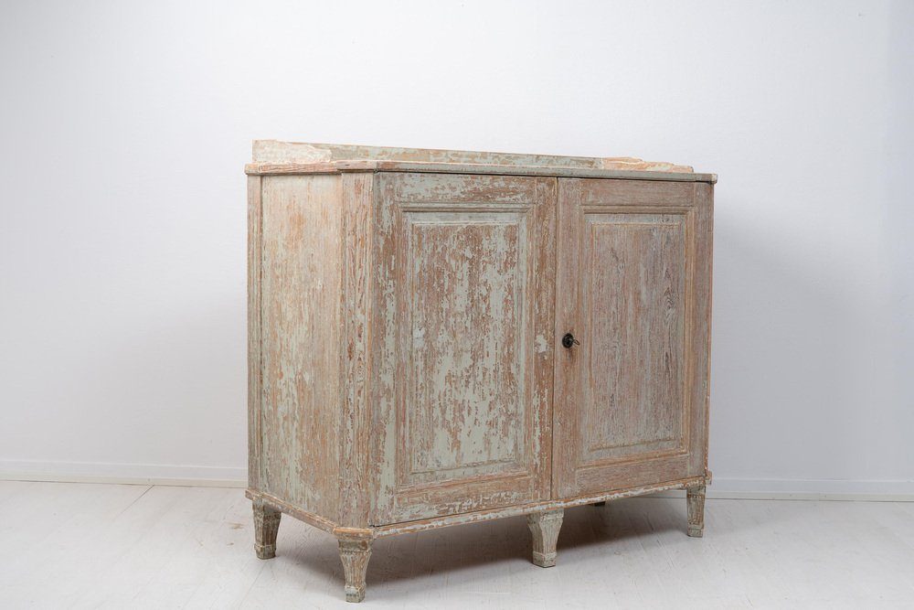 IndiFash Antique Wooden Sideboard thumbnail 4