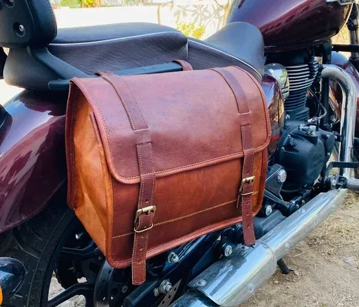 IndiFash Classic Leather Motorcycle Saddlebag