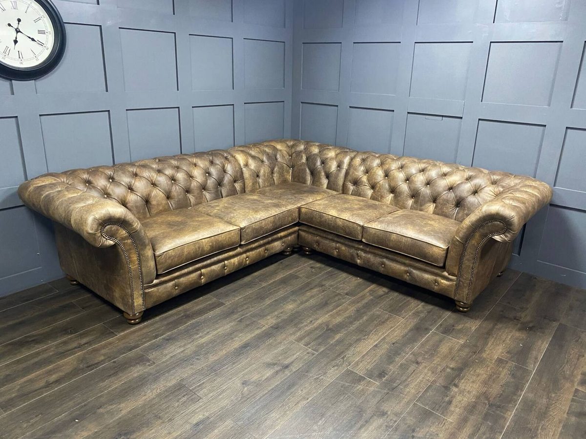 IndiFash Distressed Brown L shape Chesterfield Sofa thumbnail 3