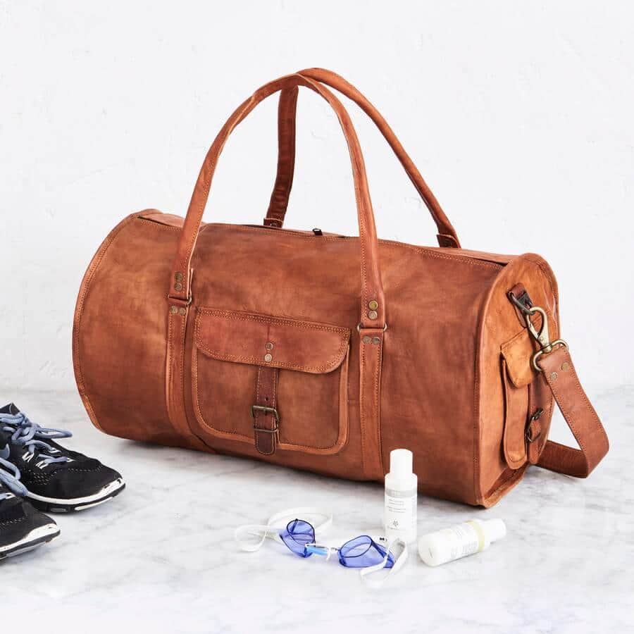 IndiFash - Handcrafted 18″ Curved Duffle Leather Bag | 100 Genuine Leather 18 Inch