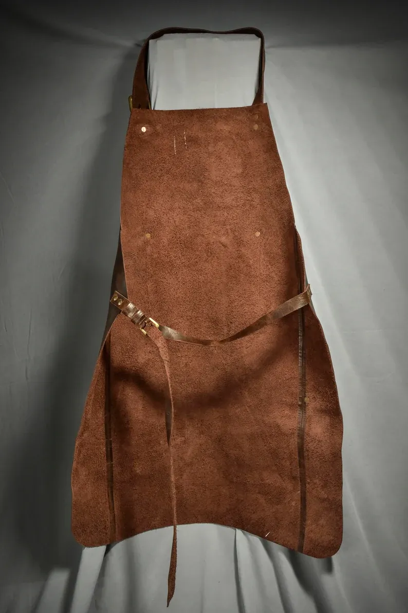 IndiFash Leather apron for men Personalized apron blacksmith apron black leather woodworking apron with pockets strap apron Valentines gift for him thumbnail 2