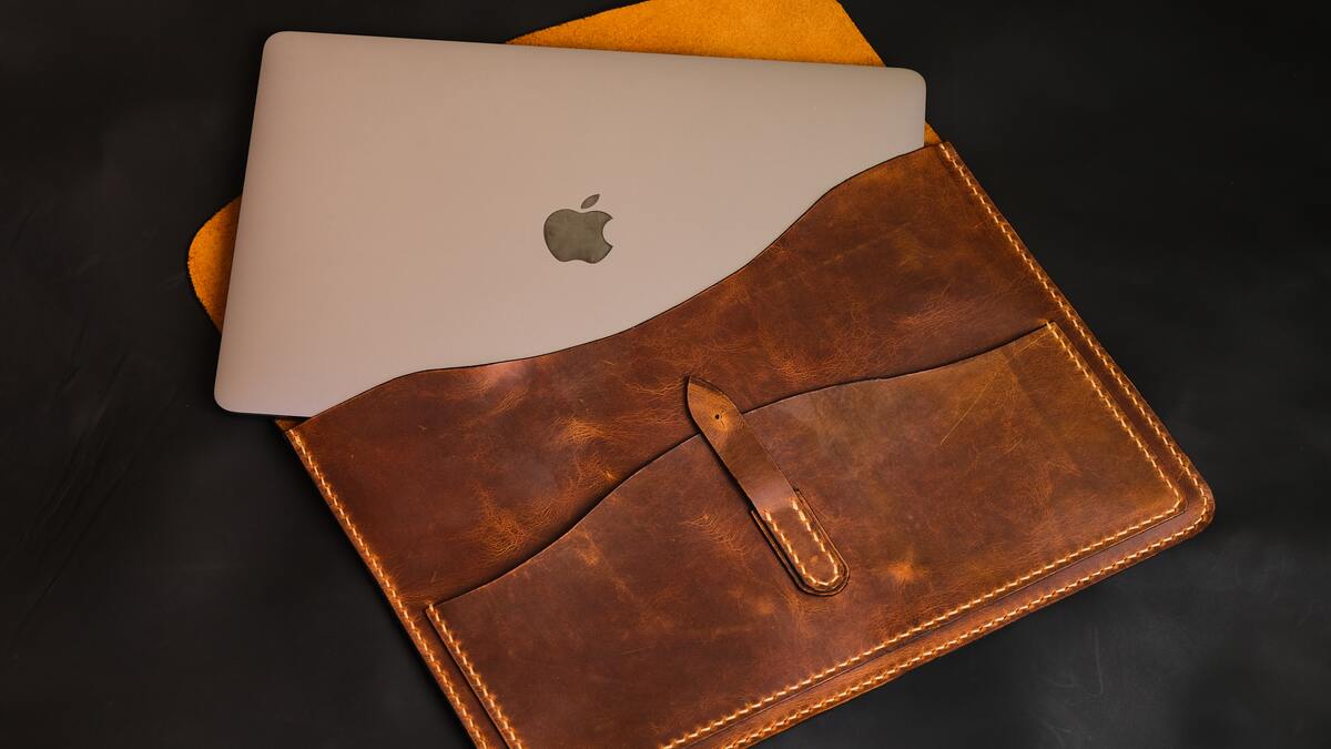 IndiFash Leather Sleeve Cover for MacBook