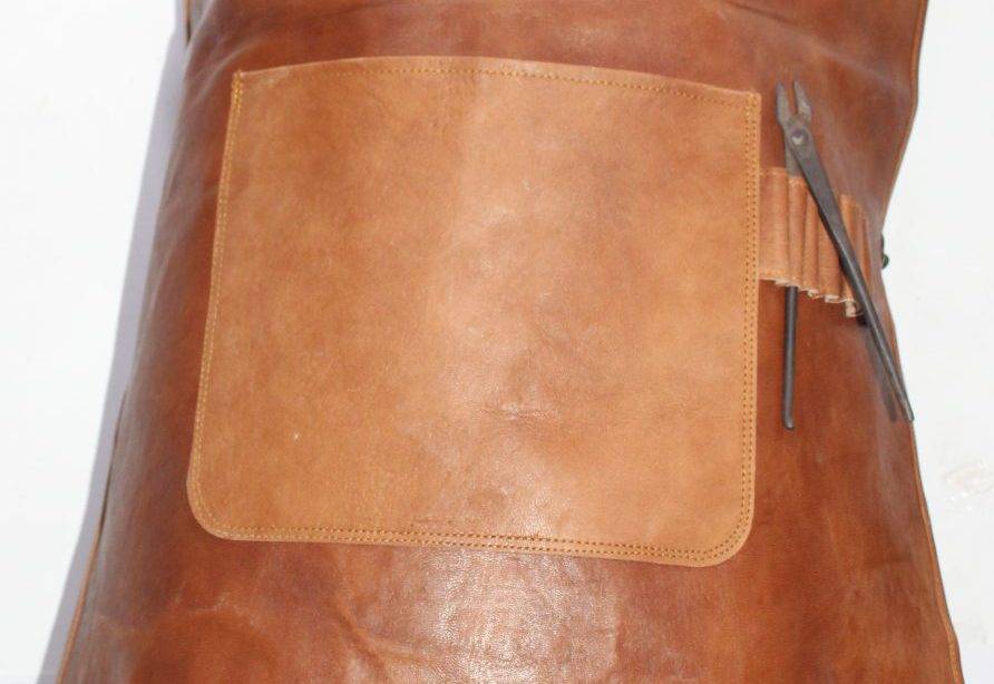 IndiFash Personalised Distressed Leather Apron thumbnail 2