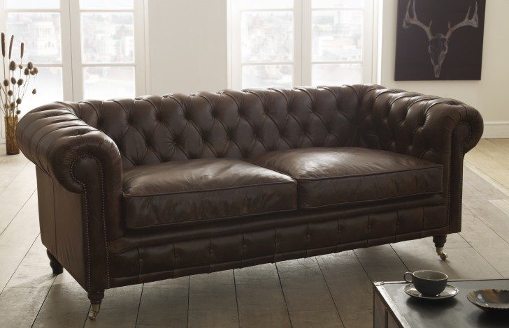 IndiFash Rich Brown Three Seater Chesterfield Sofa thumbnail 3