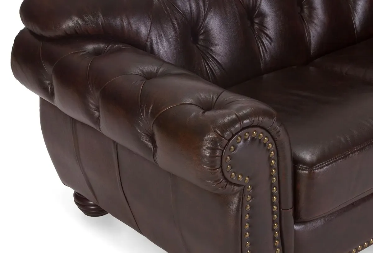 IndiFash 3 Seater Colonial Chesterfield Sofa thumbnail 4