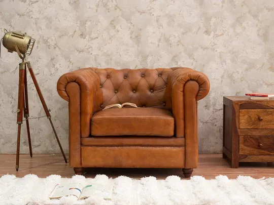 IndiFash Traditional Chesterfield 1 Seater (D-40 Foam)