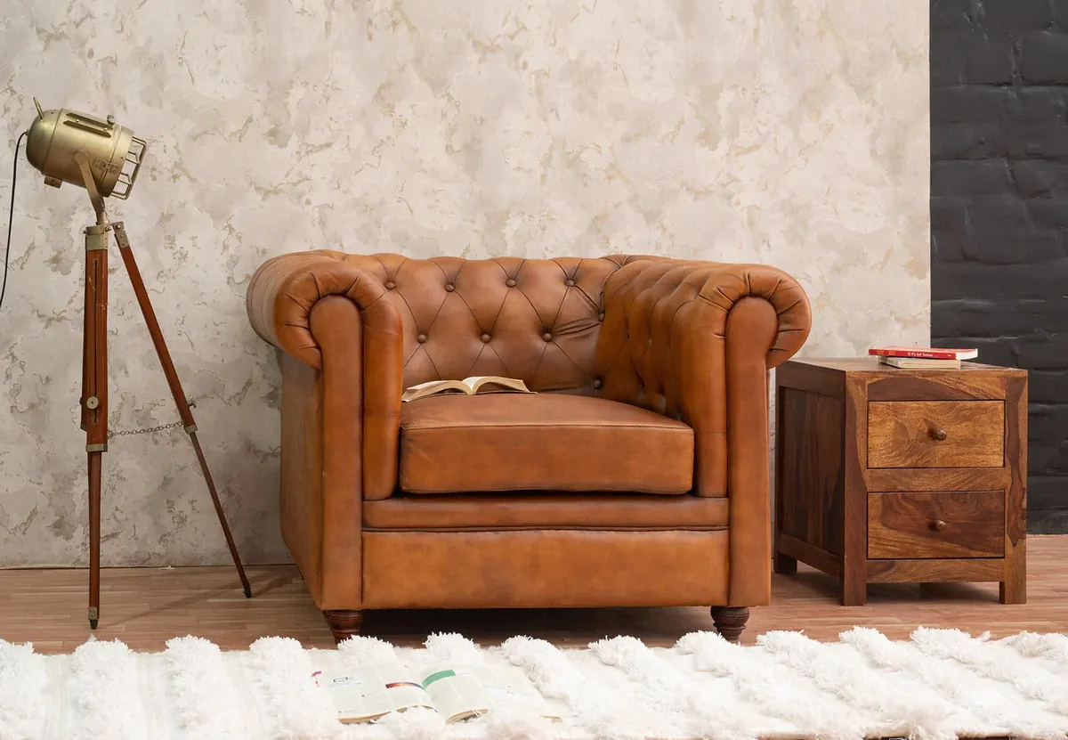 IndiFash Traditional Chesterfield 1 Seater (D-40 Foam) thumbnail 2