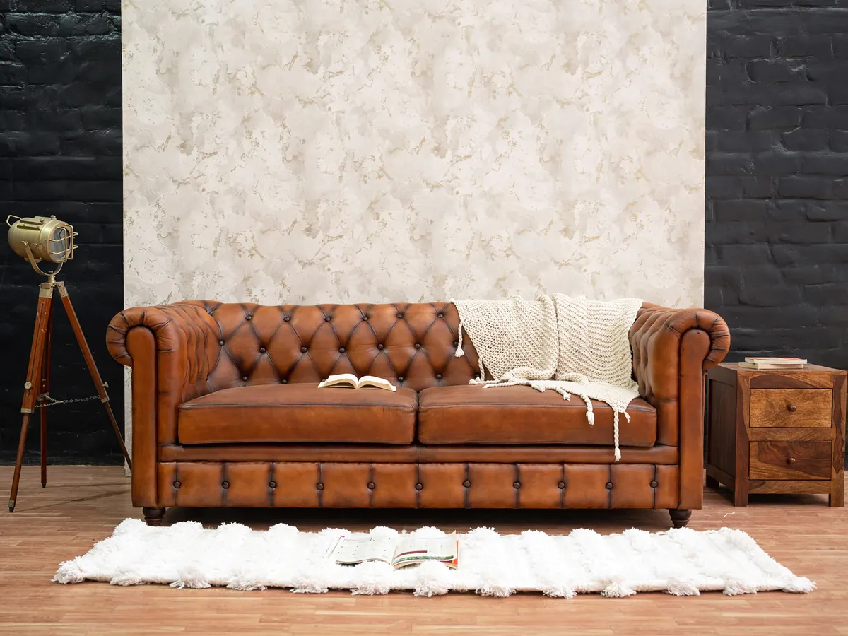 IndiFash Traditional Chesterfield 2 Seater Sofas