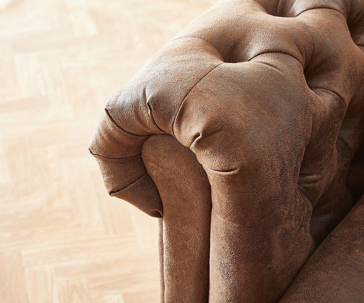 IndiFash Vintage 2- Seater Chesterfield Sofa thumbnail 3