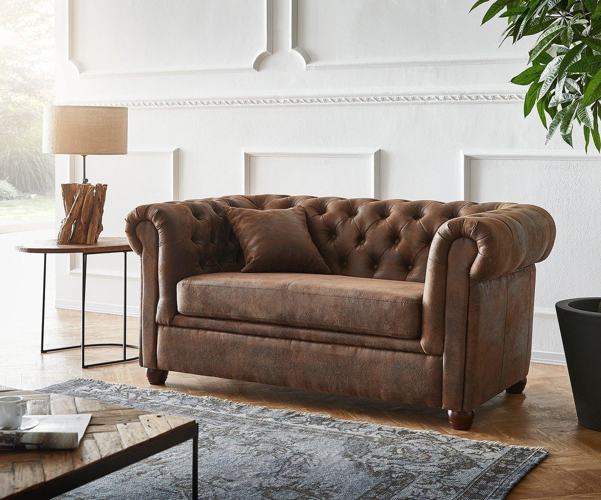 IndiFash Vintage 2- Seater Chesterfield Sofa thumbnail 5